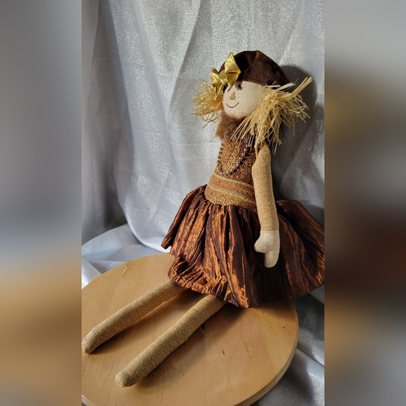 2012 Woof and Poof Autumn Season Doll Collectible Like New - Picture 2 of 15